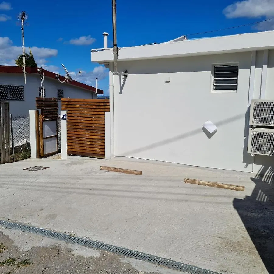 Holiday home Joli F2 Avec Piscine Villa Les Trois-Ilets